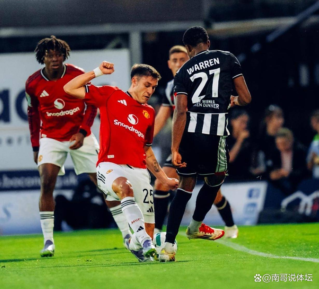 包含里程碑夜曼联外线爆发，欧超杯关键时刻刷纪录，气氛紧张，球队文化再被提及的词条-爱游戏体育下载